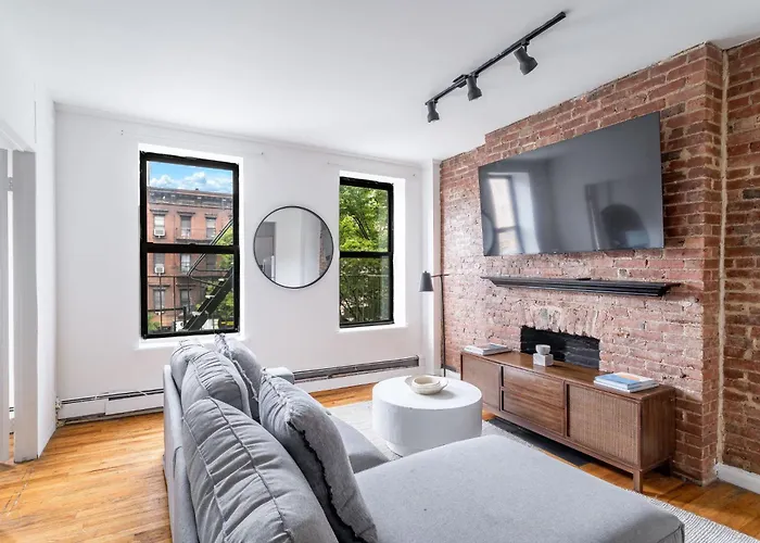 Central And Cozy 3Br 1Ba Escape In Hells Kitchen Close To Times Square